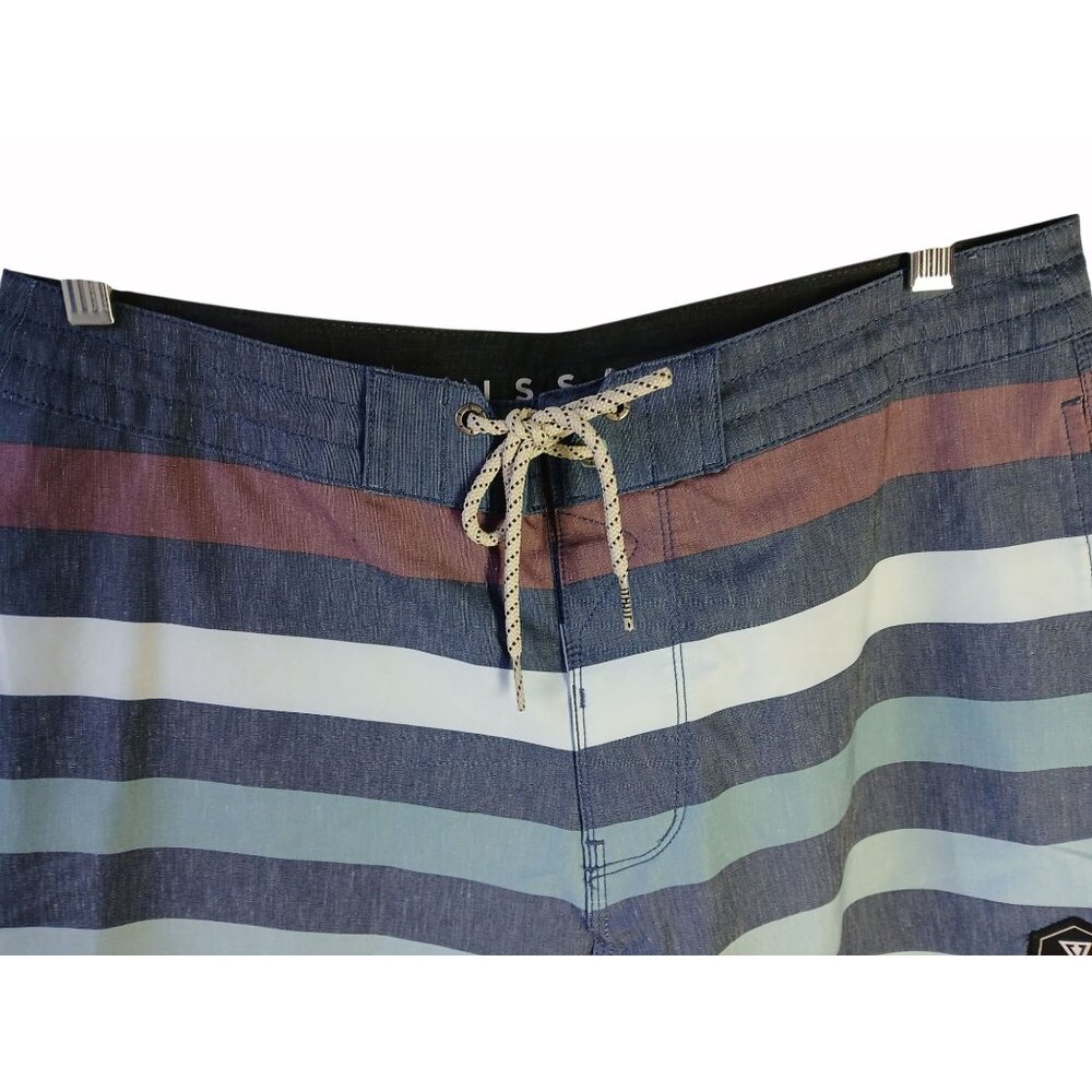 Vissla Mens Upcycled Boardshorts Size 32 Parallels Stripes Poly Hemp Swim Shorts - Picture 2 of 14